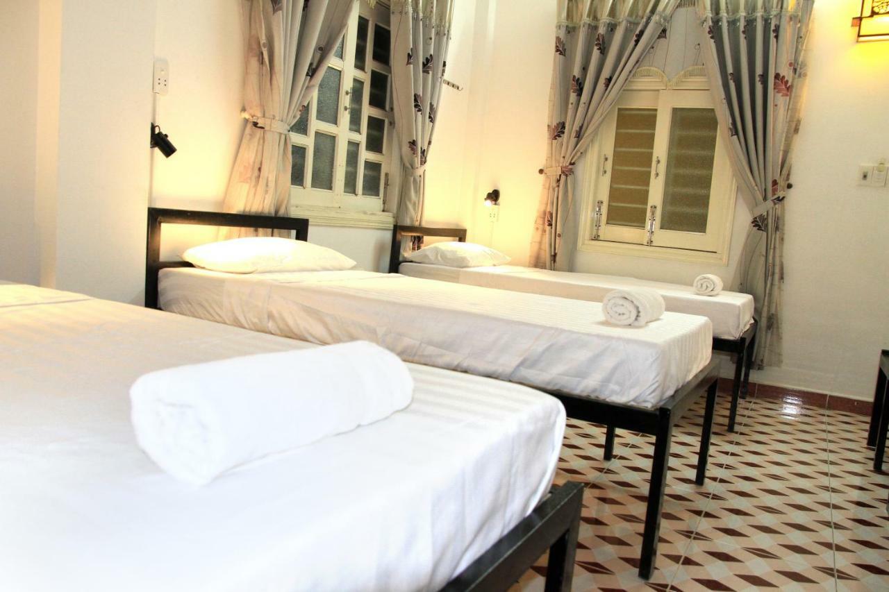 Quy Long Homestay Hoi An Exterior photo